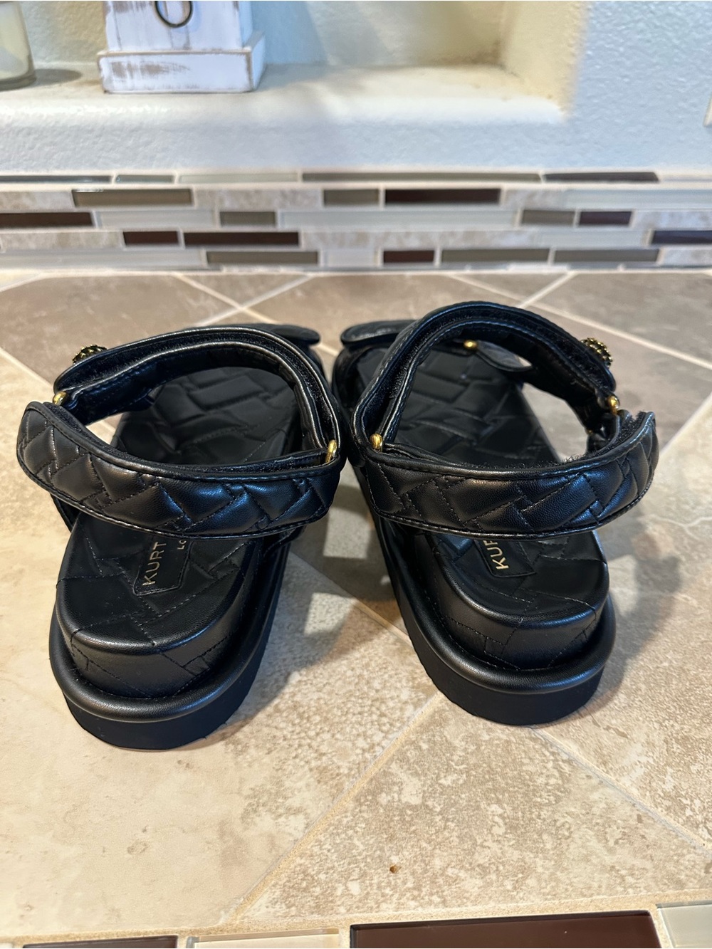 Kurt Geiger London Orson Quilted Sandals - Picture 3 of 5